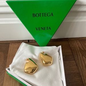 Bottega Veneta Large Fin earrings